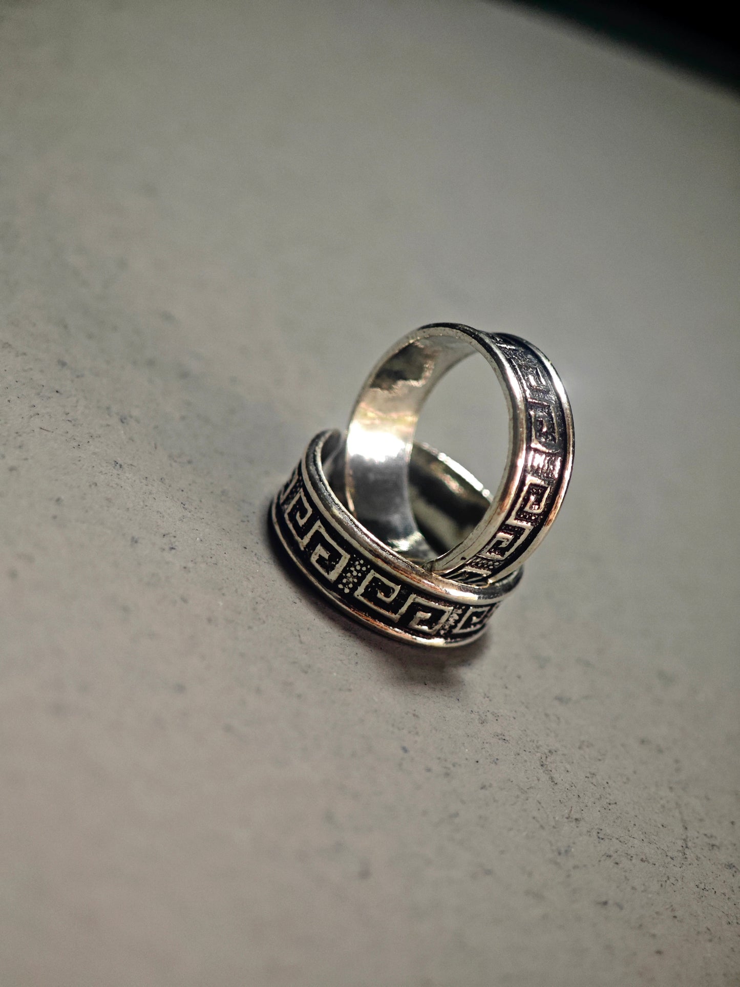 Toe ring oxidise