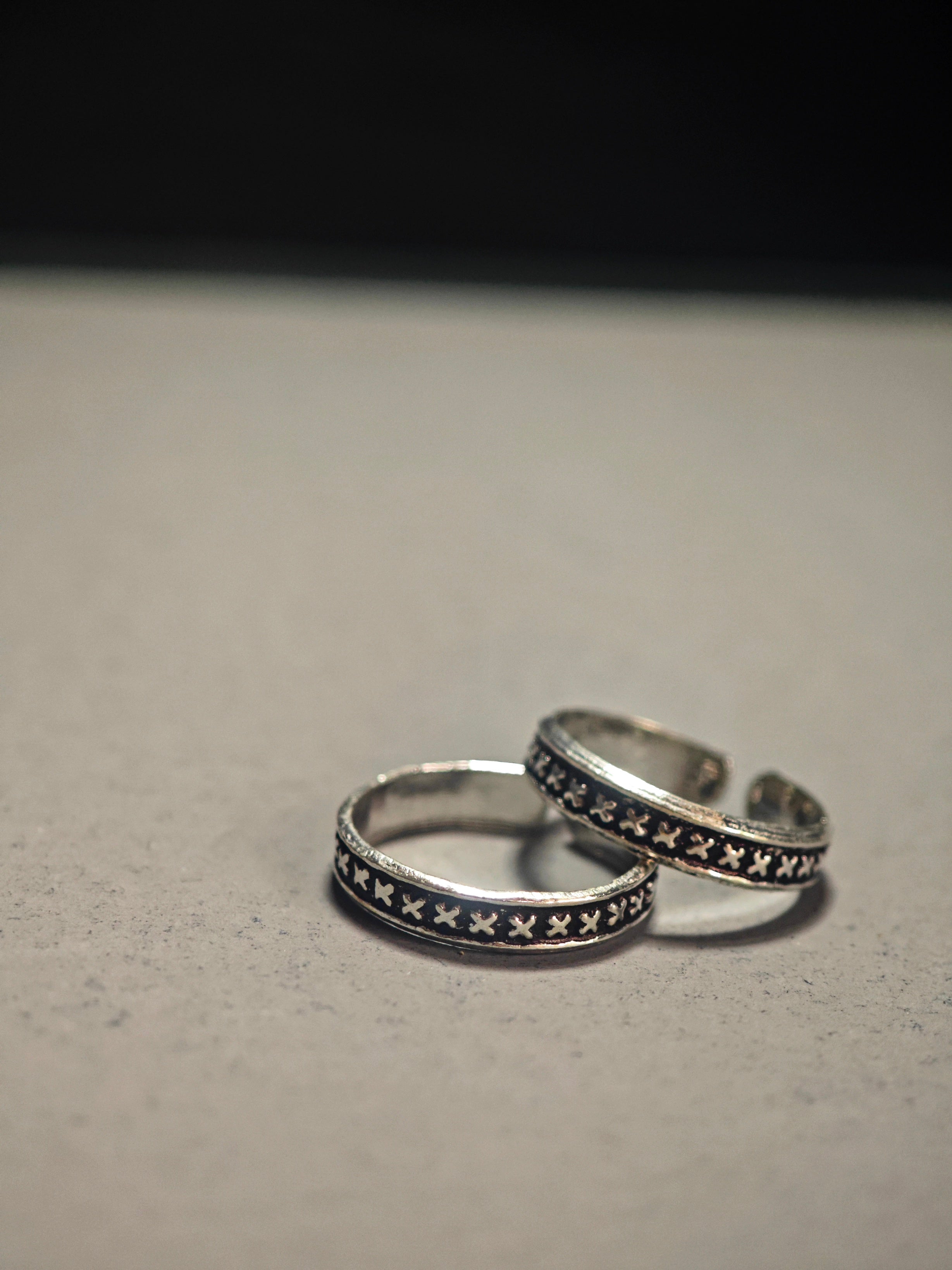 Toe ring oxidise