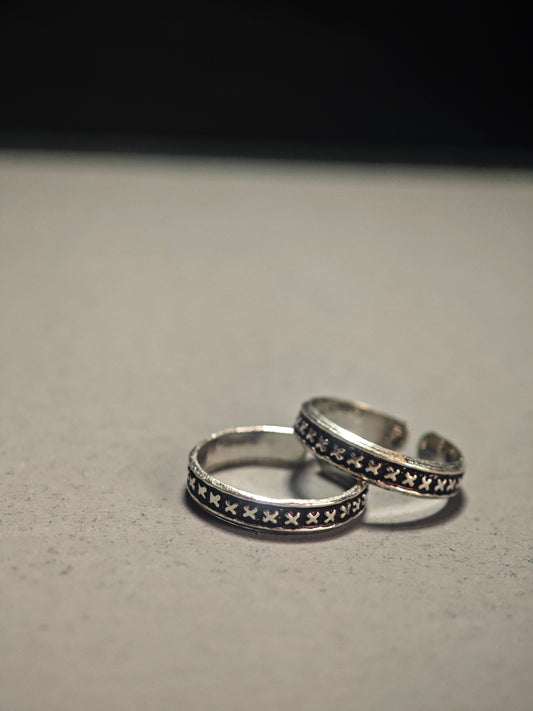 Toe ring oxidise