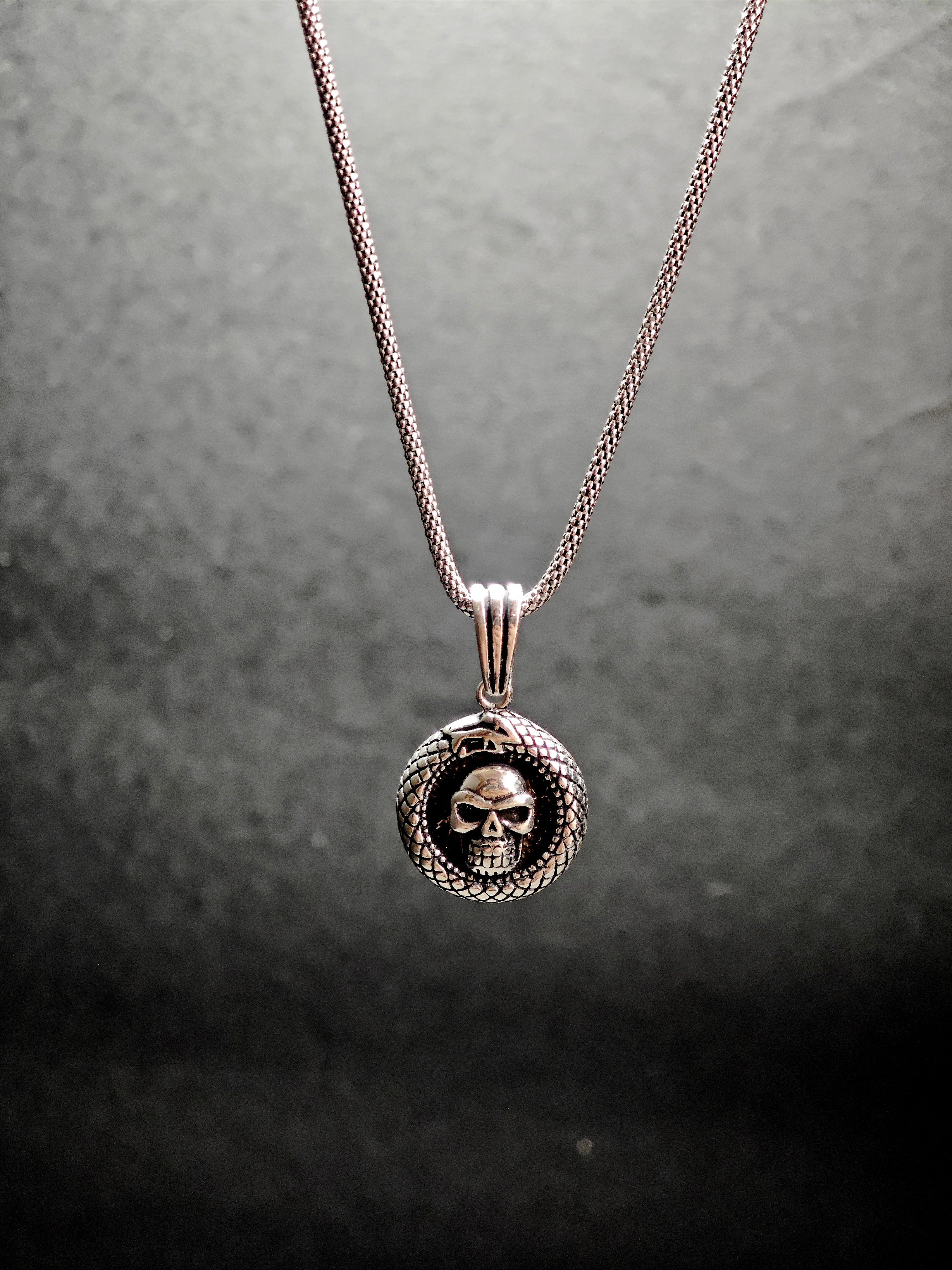 Skull pendant