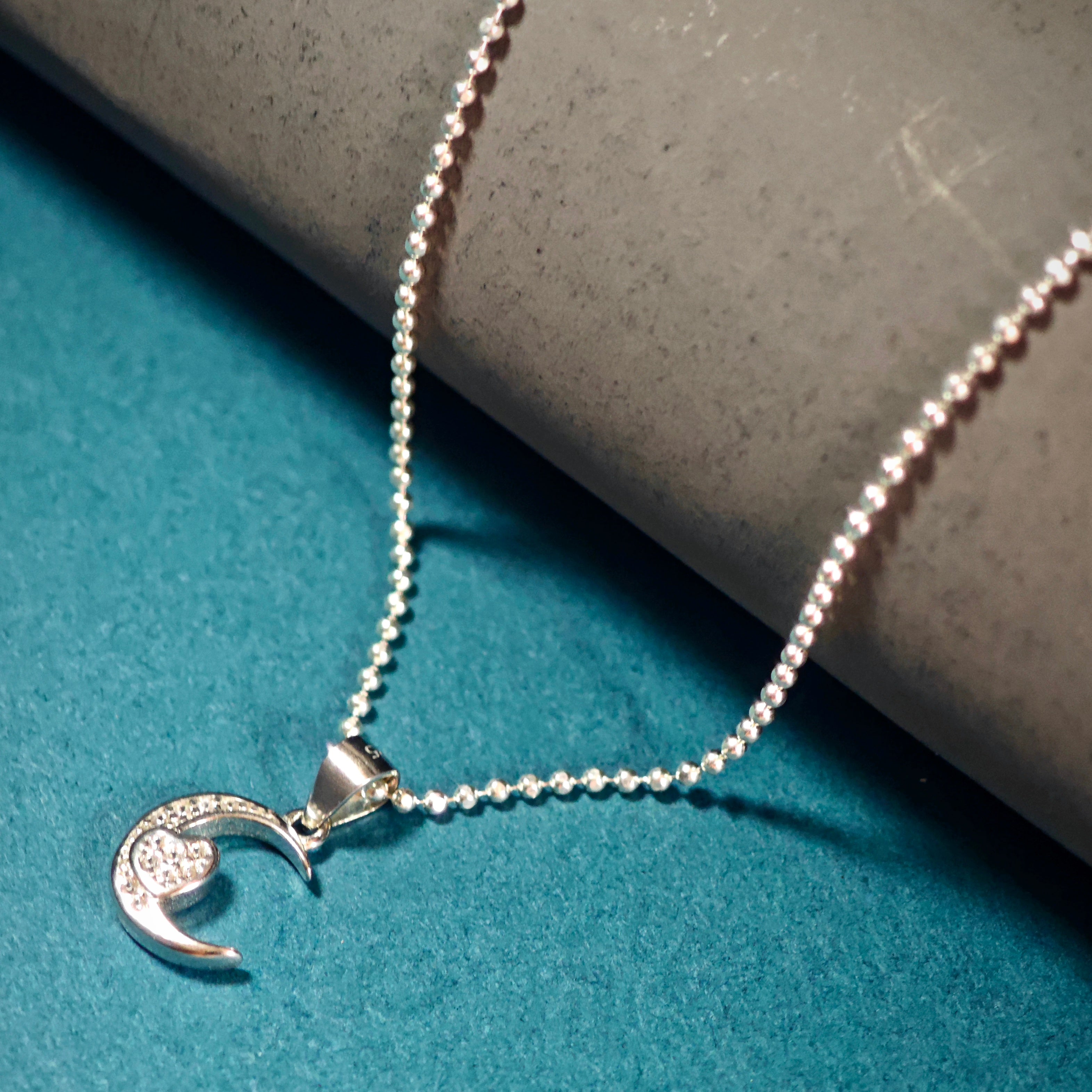 Necklace pendant moon