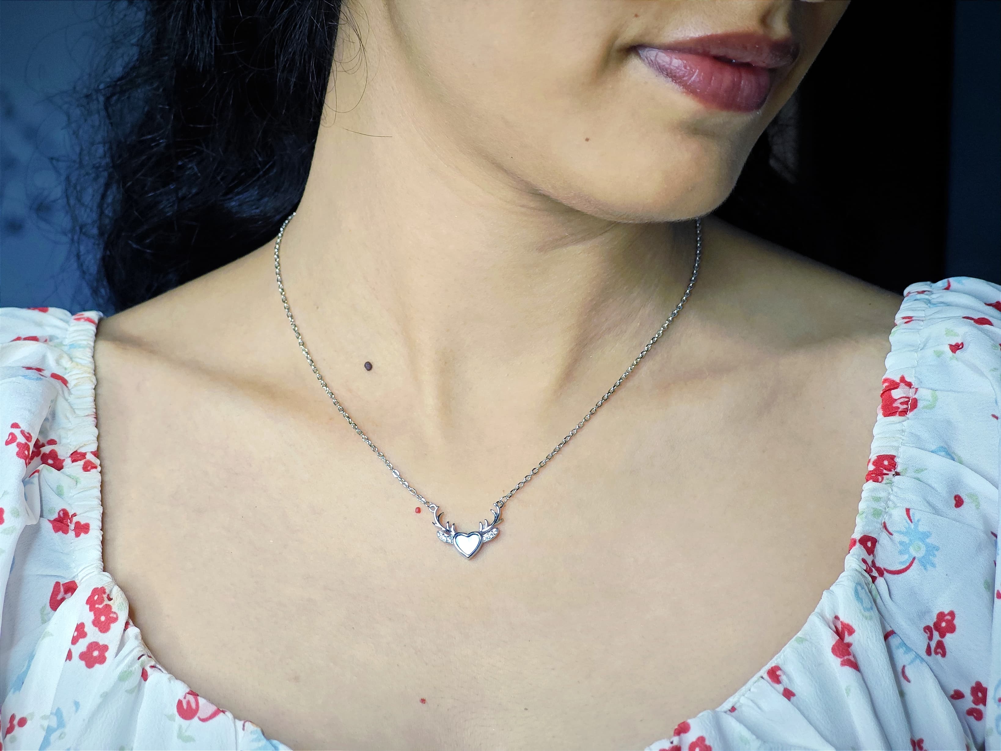 Necklace pendant heart 3