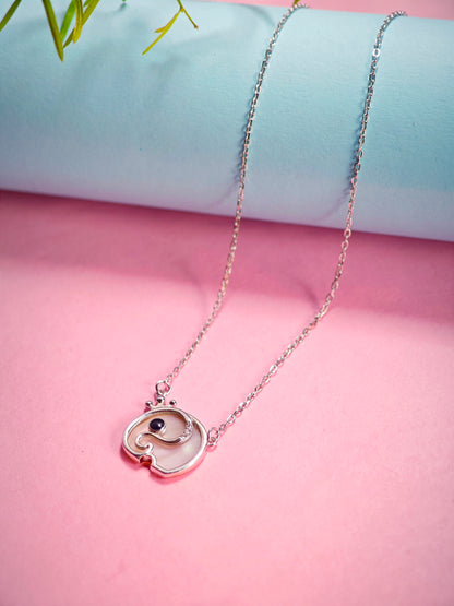 silver necklace
