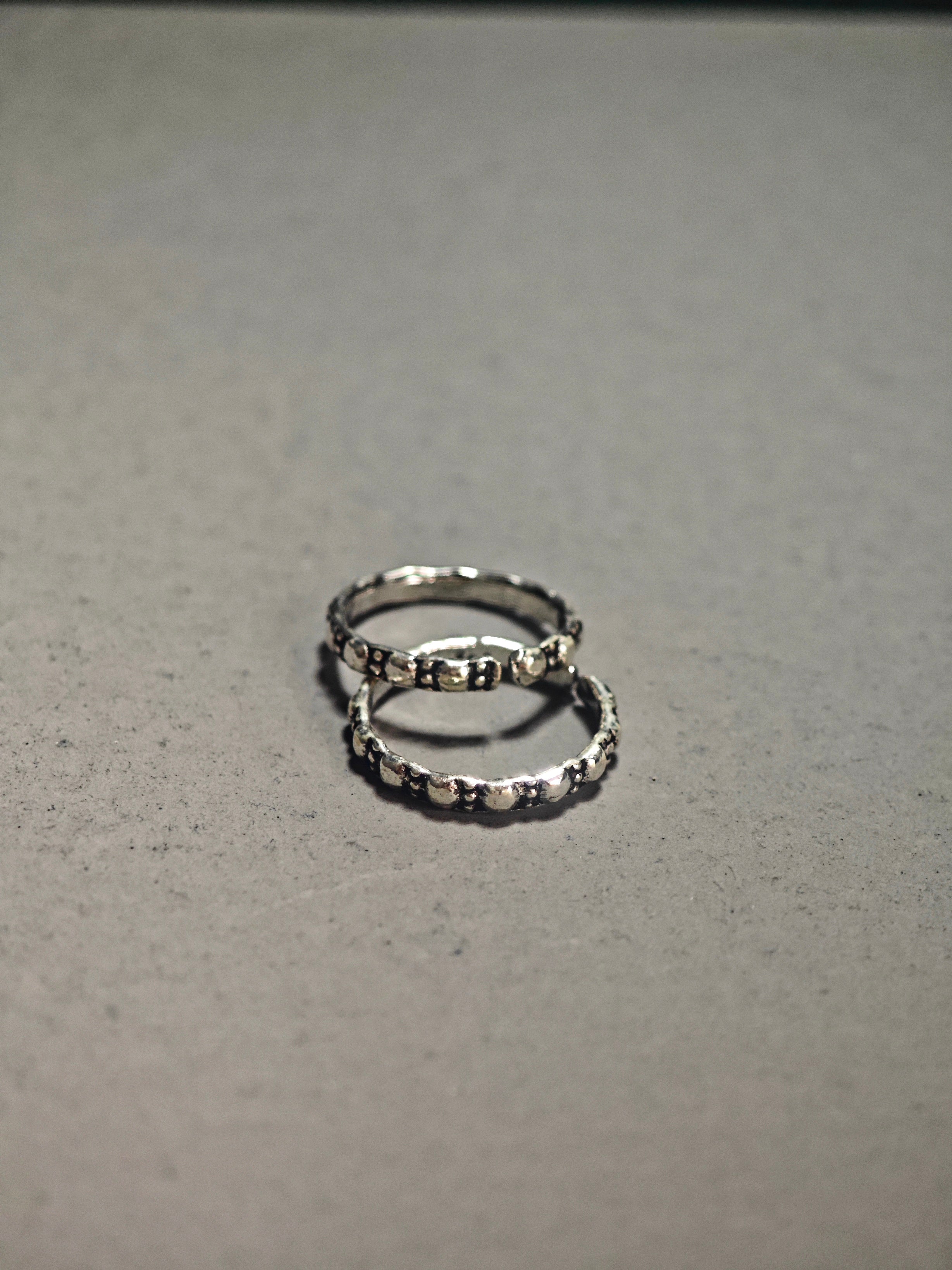 Toe ring oxidize