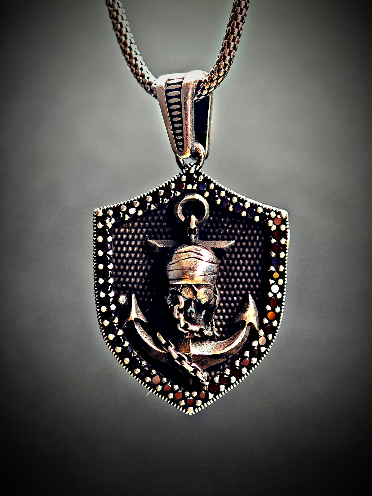 Anchor skull pendant