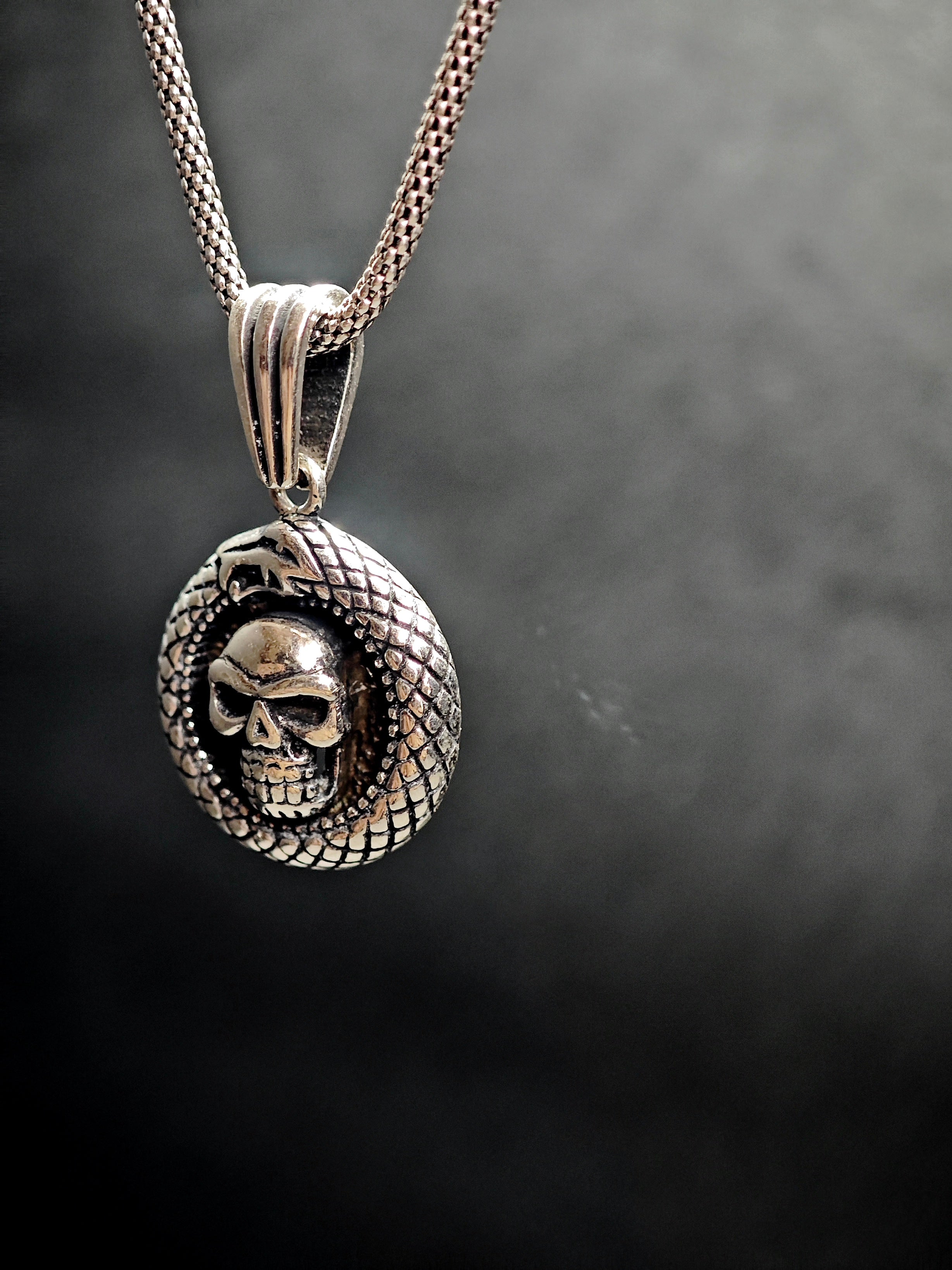 Skull pendant
