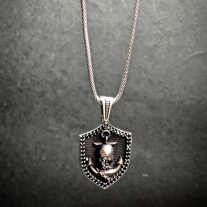 Anchor skull pendant