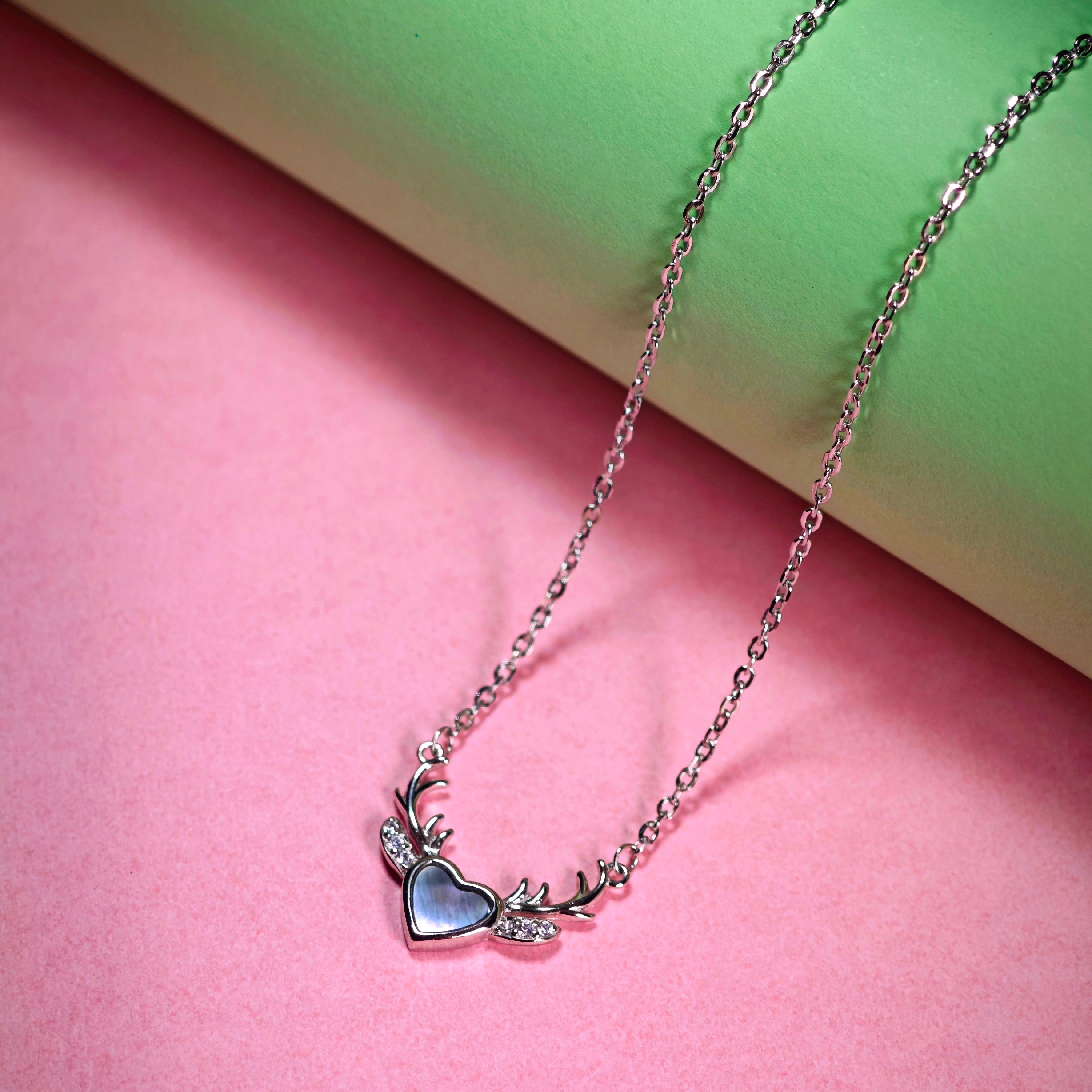 Necklace pendant heart 3