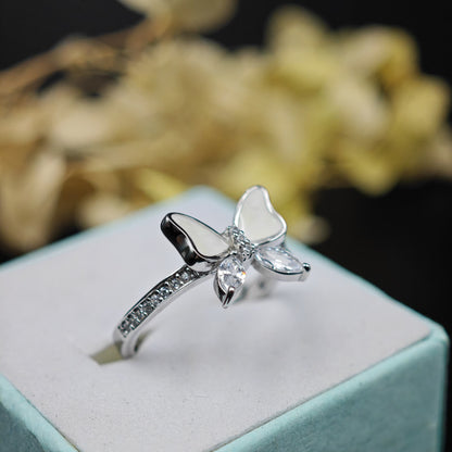 Butterfly ring