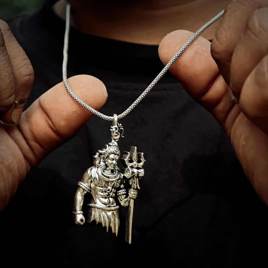 Shiv Pendant