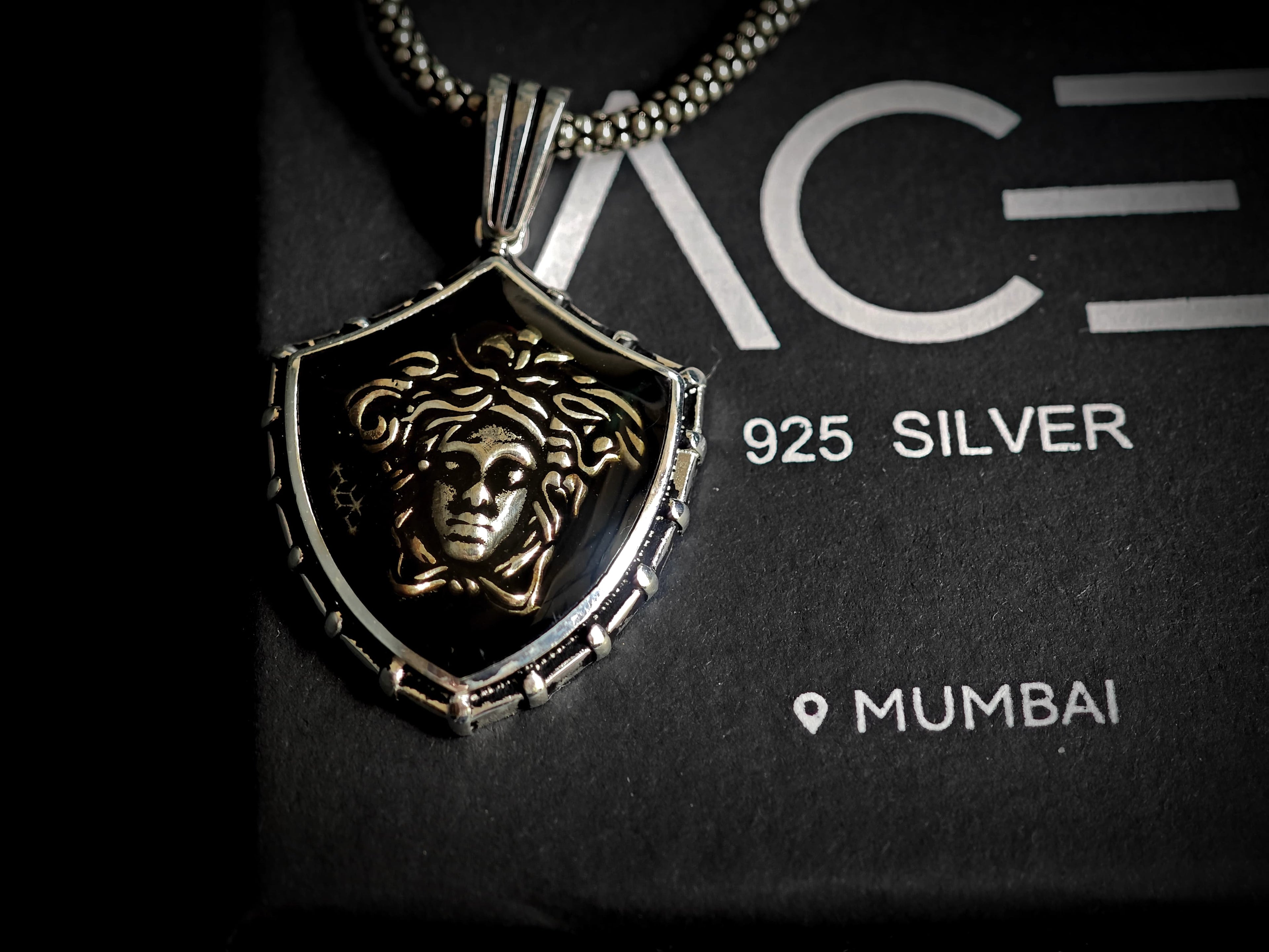 Mysterious Pendant(edition with golden finish)