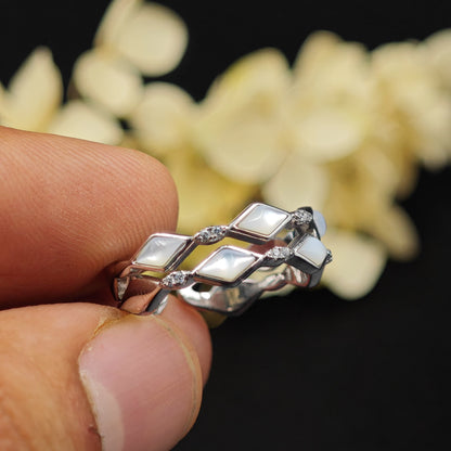 925 Sterling Silver Mother of Pearl Statement Ring